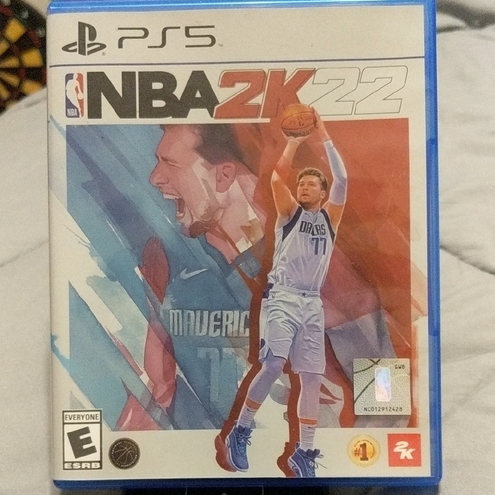 NBA 2K22 for PS5 - Blue and Red Cover